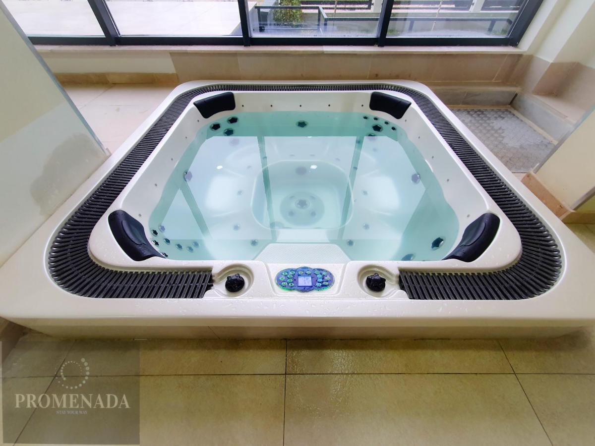 Sunrise Aparthotel Pool & Spa Mamaia Nord Năvodari Kültér fotó