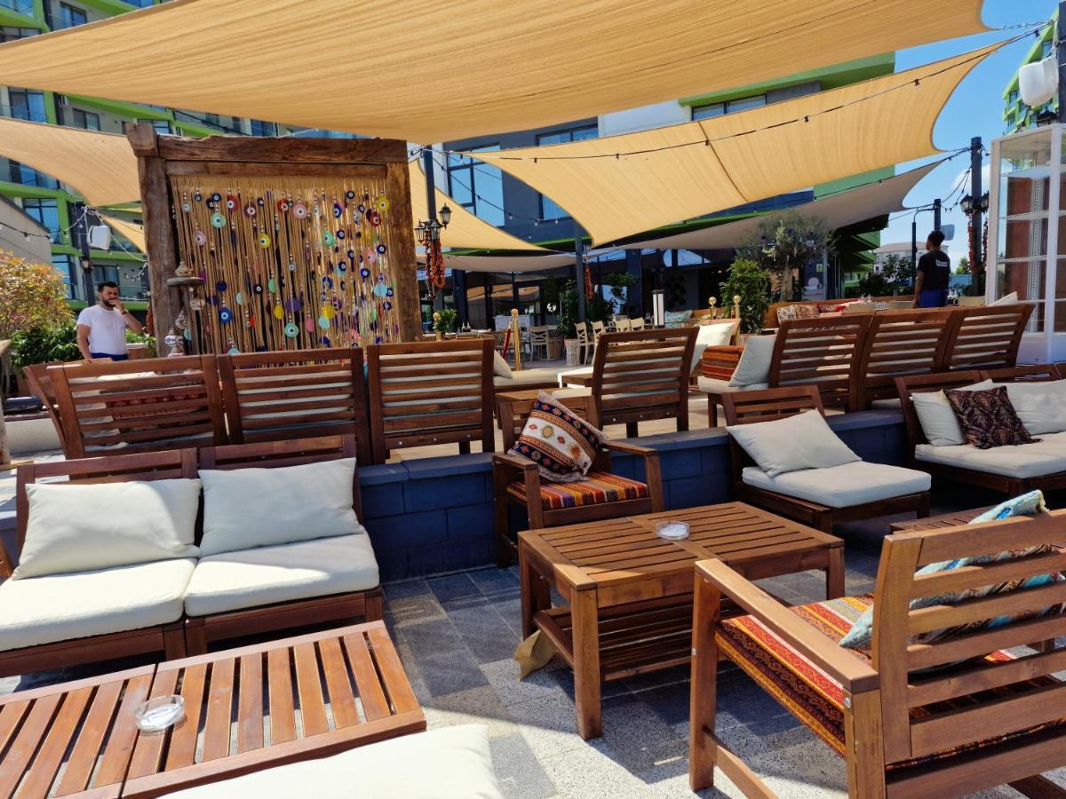 Sunrise Aparthotel Pool & Spa Mamaia Nord Năvodari Kültér fotó