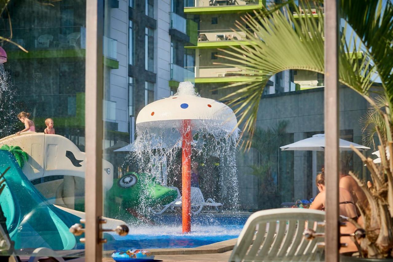 Sunrise Aparthotel Pool & Spa Mamaia Nord Năvodari Kültér fotó